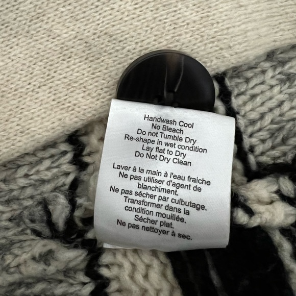 Aritzia TNA Northwest Sweater - Picture 8 of 8